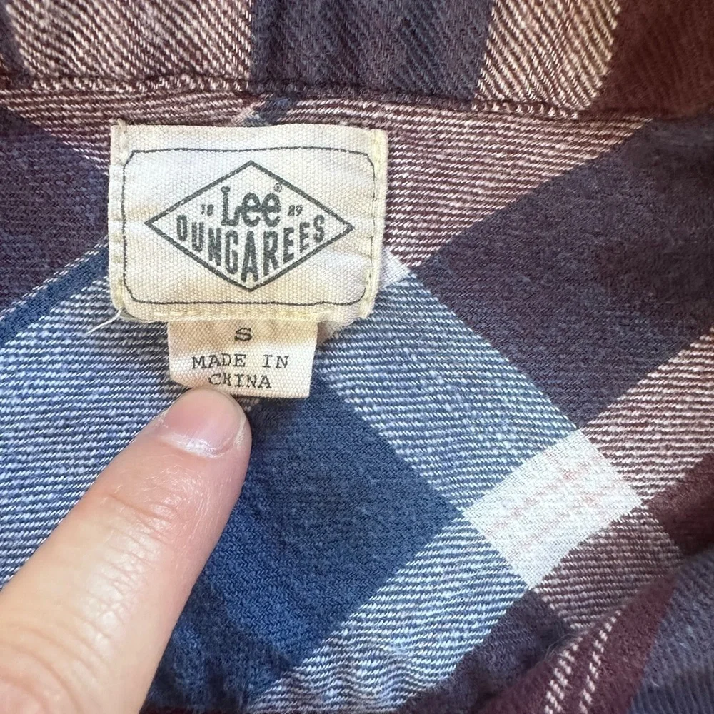 Lee Men's Casual Plaid Shirt and Longsleeve - Picture 3 of 5